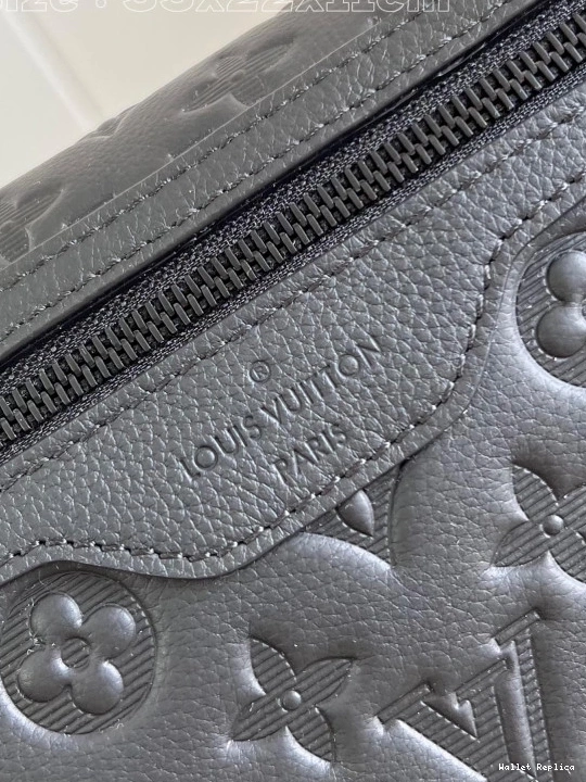 Affordable LOUIS Voyager PM-33*22.5*11CM VUITTON Messenger 0802